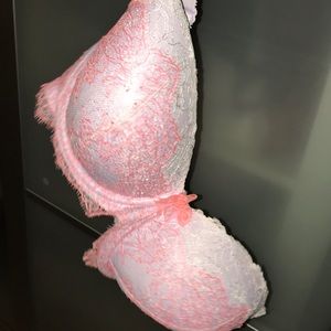 Victoria’s Secret Dream Angels Demi Bra